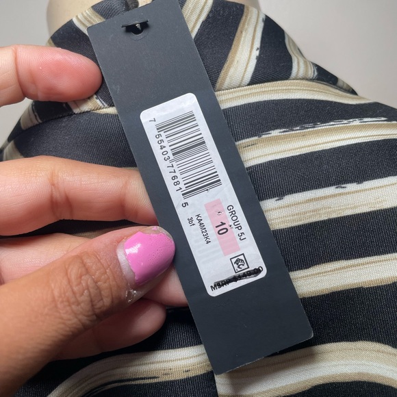 NWT DONNA KÁRAN Dress - Picture 8 of 9